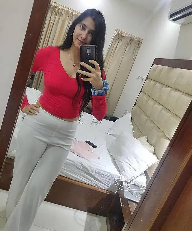 Sarenitygirl Call Girl 15